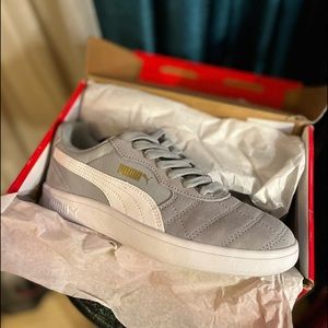 Womens puma Astro kick